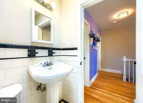 Entry Way - 6841 Duluth Ave, Dundalk, MD 21222 photo 4 of 4