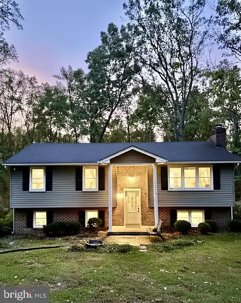 905 Miller Rd, Parkton, MD 21120