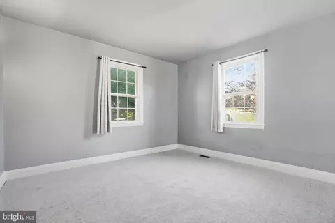 121 1st Ave, Halethorpe, MD 21227 photo 13