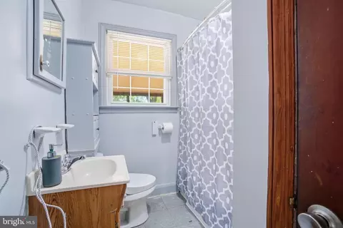121 1st Ave, Halethorpe, MD 21227 photo 20