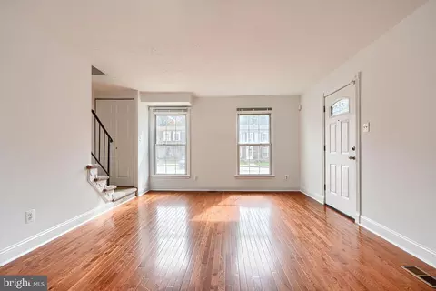 Living - 3500 Moultree, Nottingham, MD 21236 photo 3 of 4