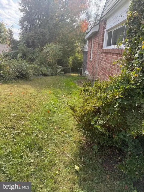 111 Ridge Ave, Halethorpe, MD 21227 photo 6