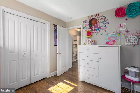 Bedroom - 8442 Coco Rd, Rosedale, MD 21237 photo 5 of 7
