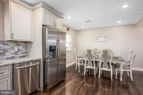 Dining - 8442 Coco Rd, Rosedale, MD 21237 photo 3 of 3
