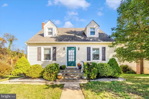 5627 Oakland Rd, Halethorpe, MD 21227