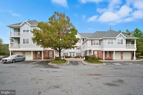 34 Hawk Rise Ln #103, Owings Mills, MD 21117
