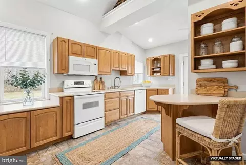 Kitchen - 2810 12th St, Sparrows Point, MD 21219 photo 1 of 6