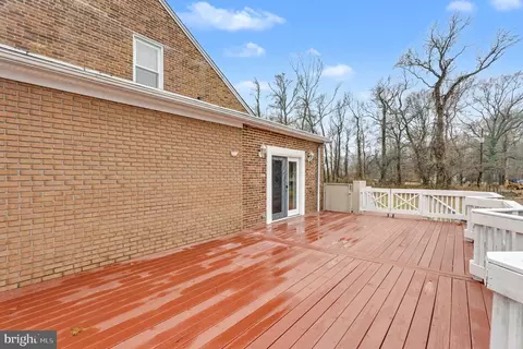 Exterior - 2810 12th St, Sparrows Point, MD 21219 photo 9 of 11