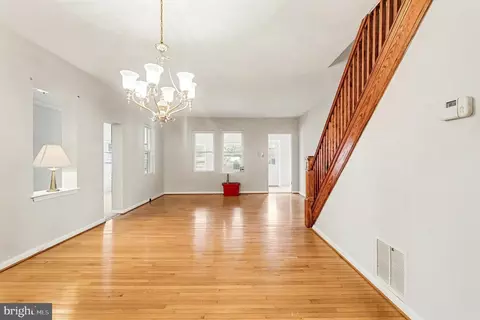 Living - 2810 12th St, Sparrows Point, MD 21219 photo 3 of 3