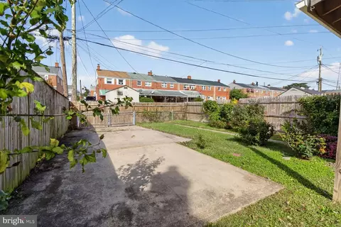 Exterior - 1922 Ormand Rd, Dundalk, MD 21222 photo 3 of 4