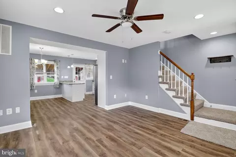 Entry Way - 1922 Ormand Rd, Dundalk, MD 21222 photo 1 of 3