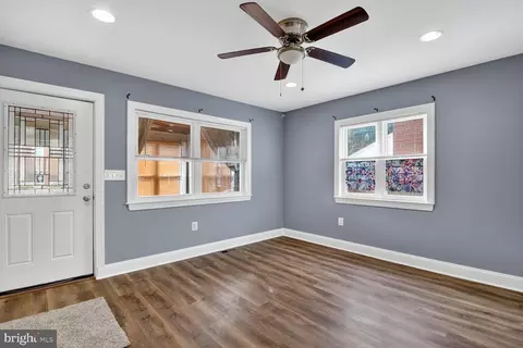 Living - 1922 Ormand Rd, Dundalk, MD 21222 photo 2 of 2