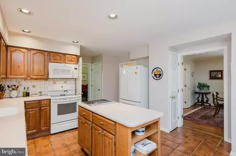 Kitchen - 26 Constantine Dr, Phoenix, MD 21131 photo 4 of 4