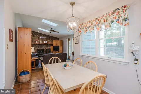Dining - 26 Constantine Dr, Phoenix, MD 21131 photo 4 of 4