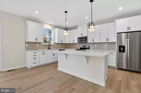Kitchen - 4016 Milner Rd, Nottingham, MD 21236 photo 2 of 2
