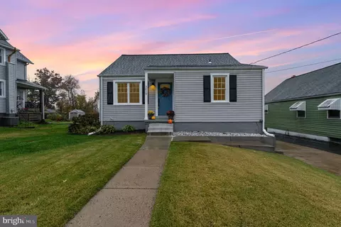 3010 California Ave, Parkville, MD 21234