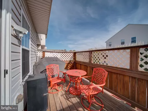 Exterior - 815 Lowe Rd, Middle River, MD 21220 photo 4 of 4