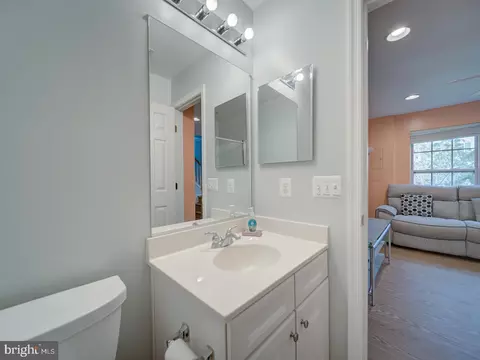 Bath - 815 Lowe Rd, Middle River, MD 21220 photo 2 of 7