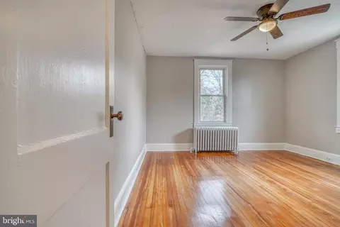 6 Cromarty Rd, Baltimore, MD 21229 photo 8