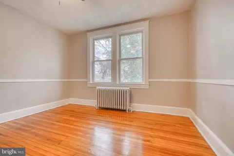6 Cromarty Rd, Baltimore, MD 21229 photo 7