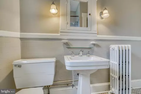 6 Cromarty Rd, Baltimore, MD 21229 photo 13
