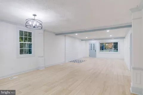 Living - 5717 Station Rd, White Marsh, MD 21162 photo 5 of 7