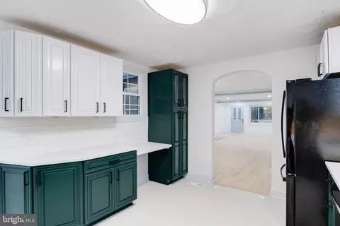 Entry Way - 5717 Station Rd, White Marsh, MD 21162 photo 1 of 5