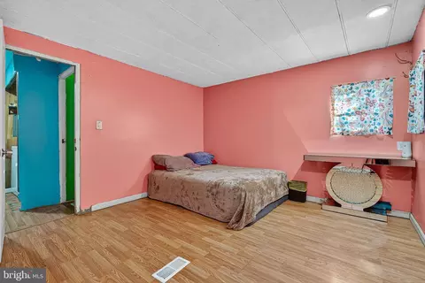 210 Trailway Rd, Middle River, MD 21220 photo 14