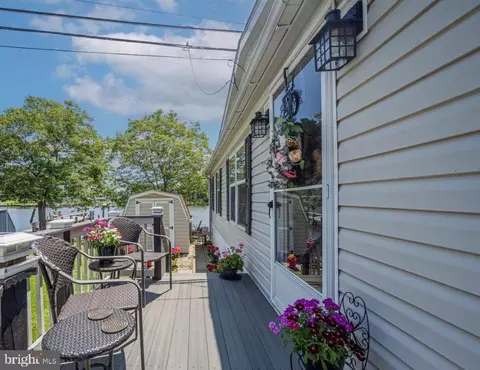 28 Shore Rd, Sparrows Point, MD 21219 photo 7
