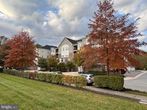 7300 Travertine Dr #302, Baltimore, MD 21209