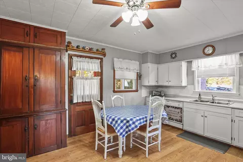 3220 Mount Carmel Rd, Upperco, MD 21155 photo 6