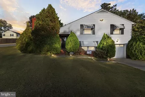 9307 Avondale Rd, Parkville, MD 21234