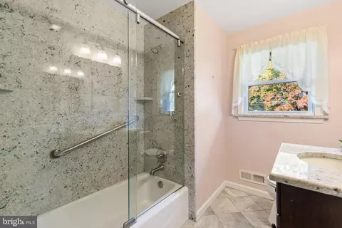 Bath - 6501 Brinton Rd, Fork, MD 21051 photo 1 of 4