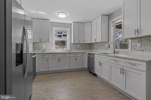 Kitchen - 5834 Stevens Rd, White Marsh, MD 21162 photo 1 of 2