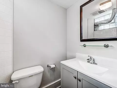 Bath - 7339 Conley St, Baltimore, MD 21224 photo 3 of 3