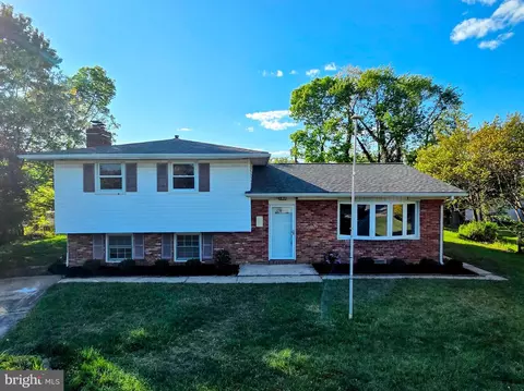 430 Pleasant Villa Ave, Catonsville, MD 21228