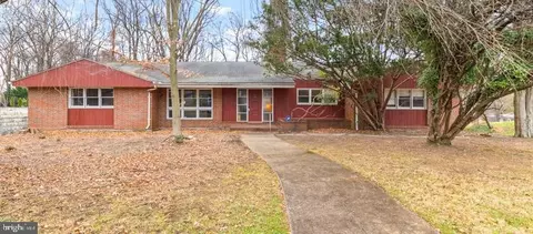 8308 Marcie Dr, Pikesville, MD 21208