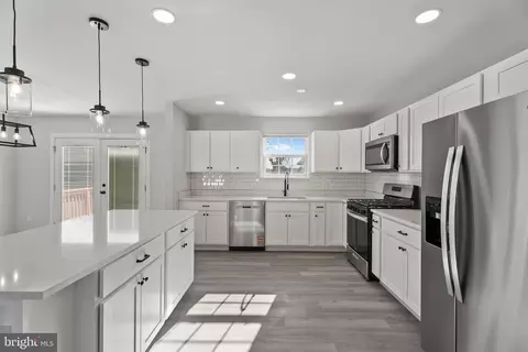 2807 Illinois, Halethorpe, MD 21227 photo 8