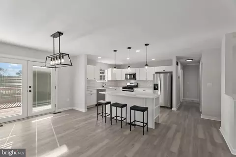 2807 Illinois, Halethorpe, MD 21227 photo 4