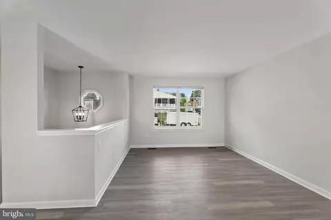 2807 Illinois, Halethorpe, MD 21227 photo 10