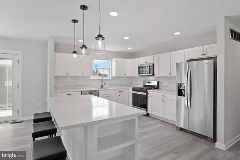 2807 Illinois, Halethorpe, MD 21227 photo 6