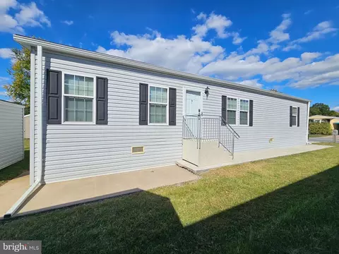 106 Covered Wagon, Middle River, MD 21220
