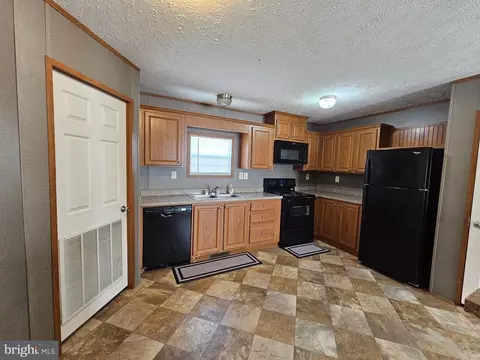 106 Covered Wagon, Middle River, MD 21220 photo 11