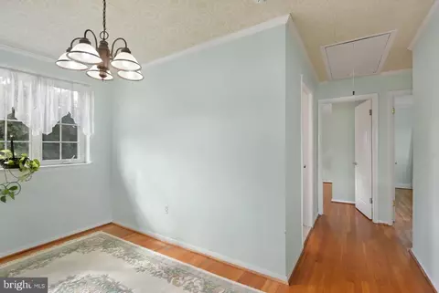 Entry Way - 9641 Dundawan Rd, Nottingham, MD 21236 photo 3 of 7