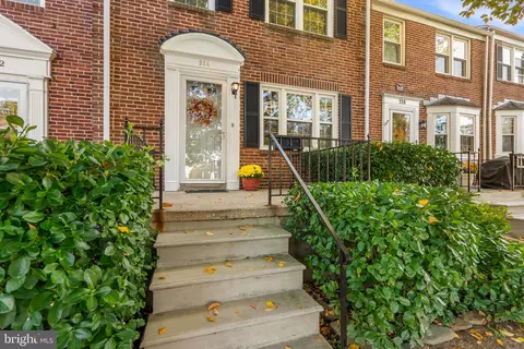 324 Stanmore Rd, Baltimore, MD 21212 photo 3