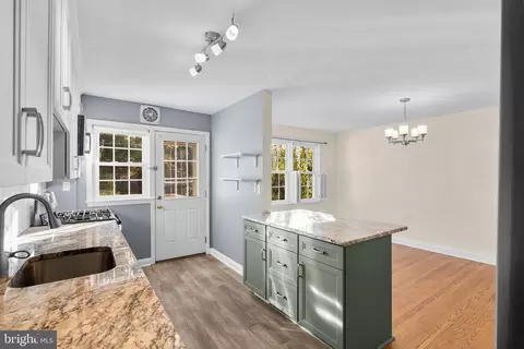 324 Stanmore Rd, Baltimore, MD 21212 photo 13