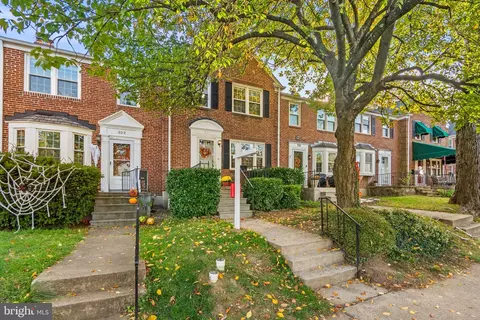 324 Stanmore Rd, Baltimore, MD 21212 photo 2