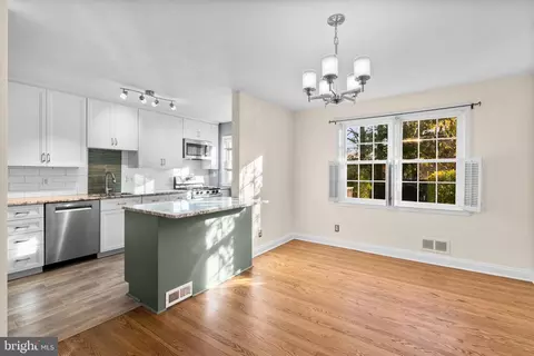 324 Stanmore Rd, Baltimore, MD 21212 photo 9