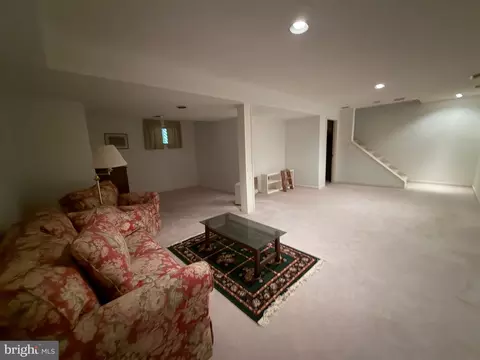 38 Constantine Dr, Phoenix, MD 21131 photo 3