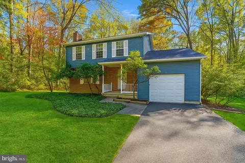 38 Constantine Dr, Phoenix, MD 21131